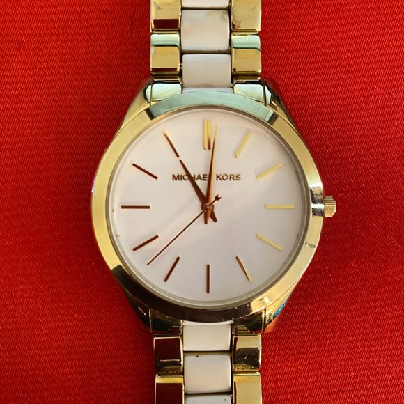 MICHAEL KORS Slim Runway Ladies Watch - Picture 4 of 6